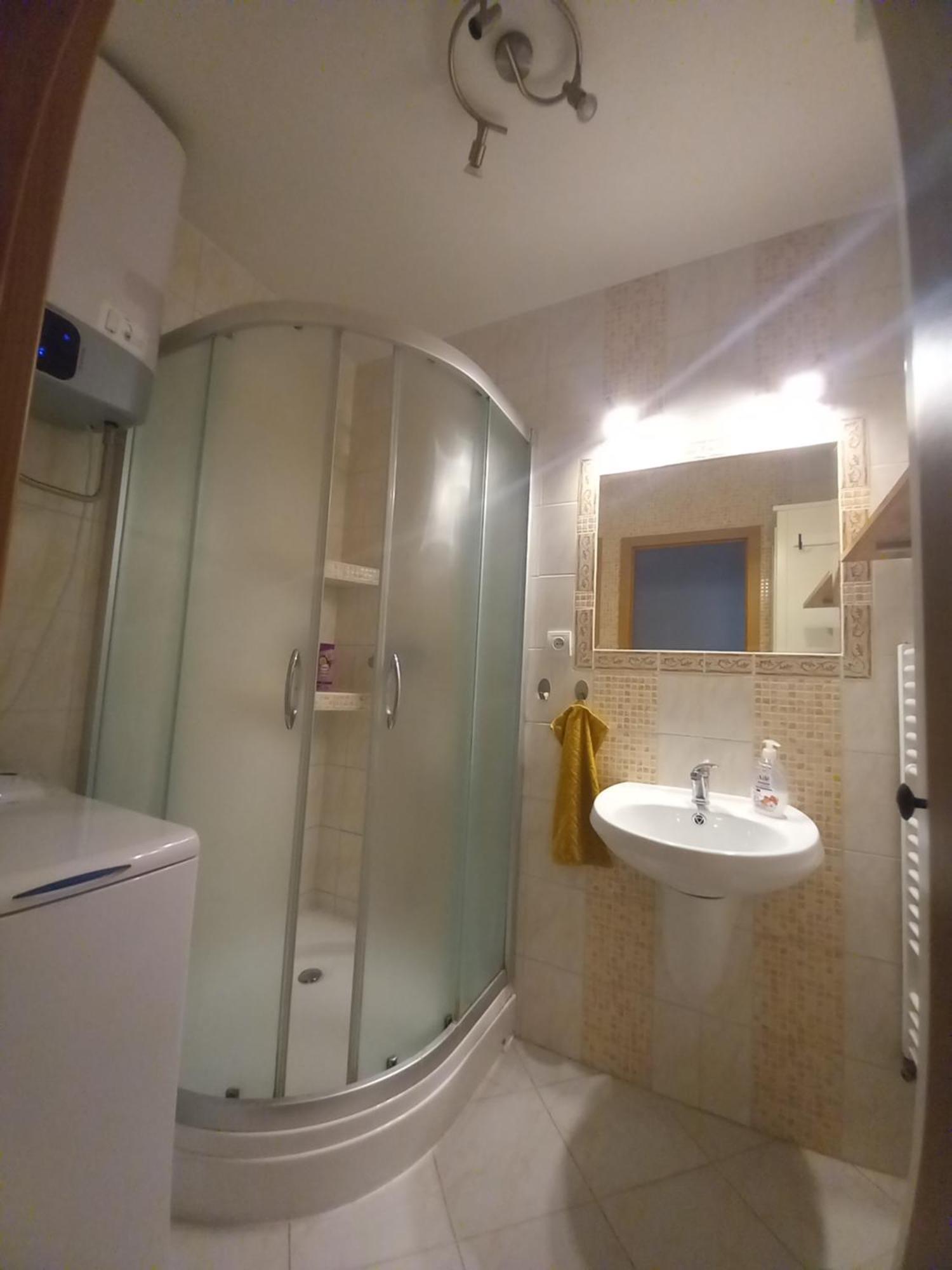 Apartman Lienka Free Parking City Centre Тренчин Экстерьер фото